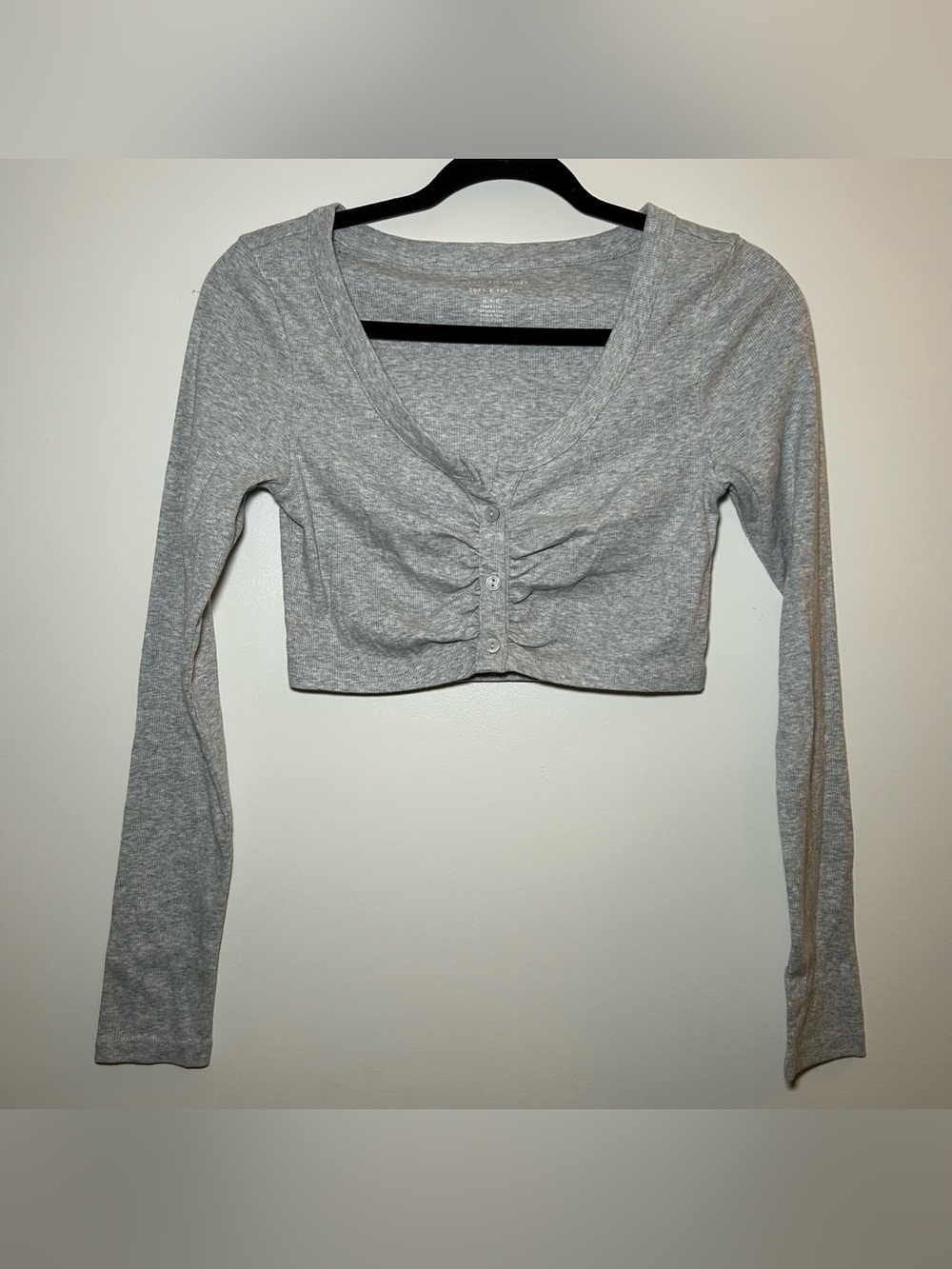 American Eagle Soft & Sexy Grey Long Sleeve Button Down Crop Top Medium